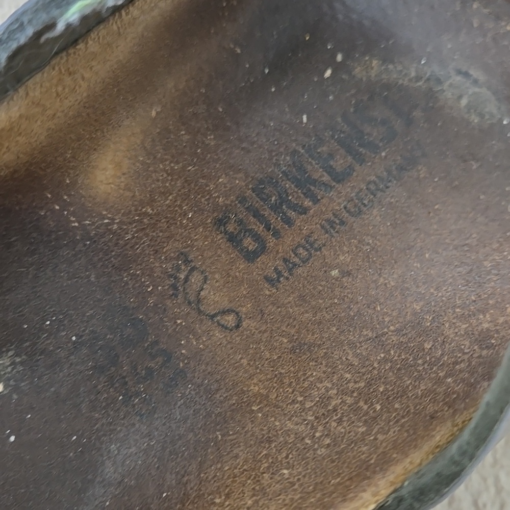 Birkenstock Gray Strappy Sandals with Buckles Size 7 - Picture 5 of 9